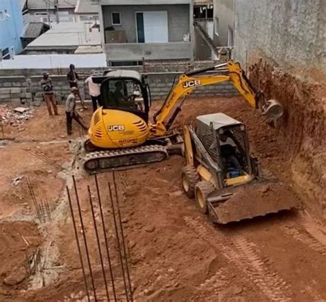 Limpeza de terreno preço m2 DL Terraplanagem