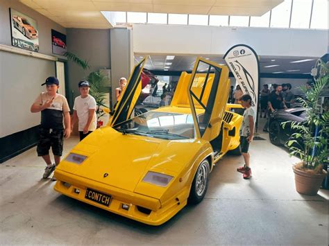 Lamborghini Countach Shannons Club Online Show Shine