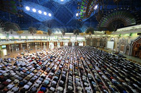 Keutamaan Shalat Tepat Waktu Yang Jarang Diketahui