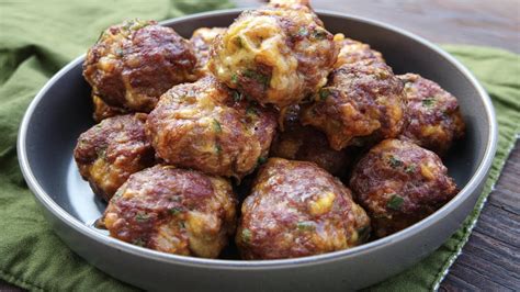 Grilled Texas Jalapeño Cheddar Meatballs Youtube