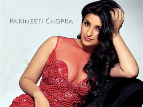 Parineeti Chopra Hot Sizzling Navel Pictures Wallpapers