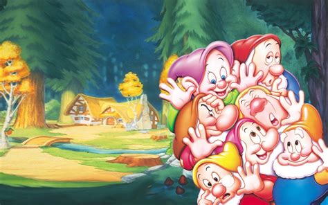 Download Seven Dwarfs Funny Expression Wallpaper