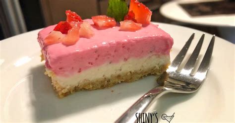 Resep No Bake Strawberry Cheesecake Oleh Shinys Kitchen Cookpad