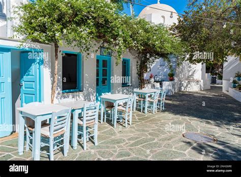 Traditional Greek Restaurant Stock Photo Alamy