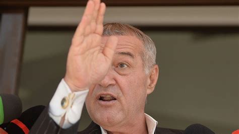 Gigi Becali Implicat Ntr Un Accident Dup Slujba La Biseric Eu Am