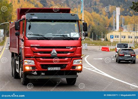 Sinotruk Howo Fuel Truck At Philconstruct In Pasay Philippines