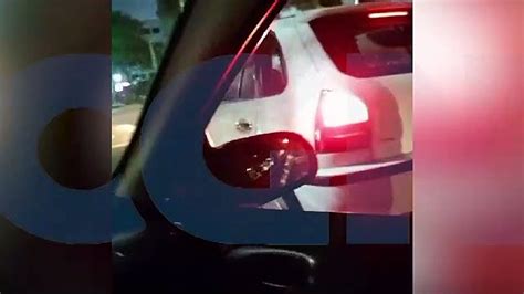 Internauta Flagra Motorista Dormindo Carro Ligado Na Rua Paran