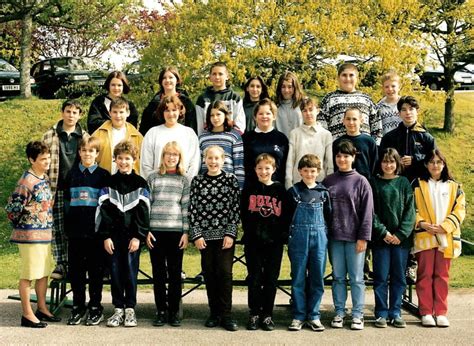 Photo de classe 5èmeA de 1997 Collège Raymond Loewy Copains d avant