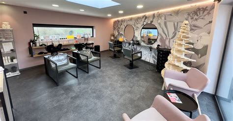 Le Petit Salon De Manon Coiffeur Andenne