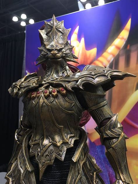 Ornstein Cosplay