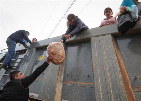 Thousands Of Ethnic Armenians Flee From Nagorno Karabakh Migration