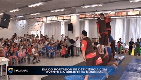 Mesmo Chuva Dia Do Portado Defici Ncia Foi Comemorado Em Campo