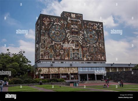 National Autonomous University Of Mexico Stock Photo Alamy