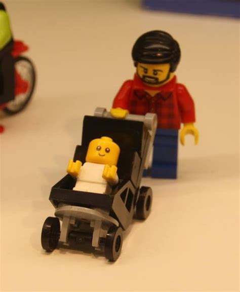 Lego set includes 1st minifigure using wheelchair | CBC News