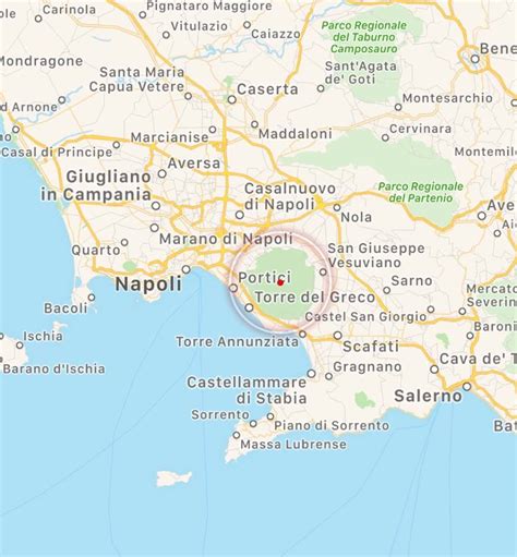 Scossa Di Terremoto Sul Vesuvio Paura A Napoli Mappe E Dati