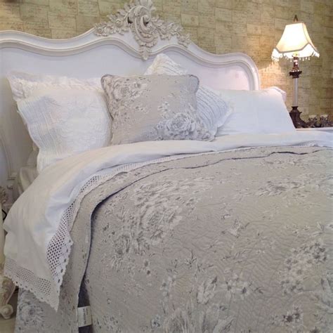 White Lace Edged Cotton Vintage French Country Duvet Set