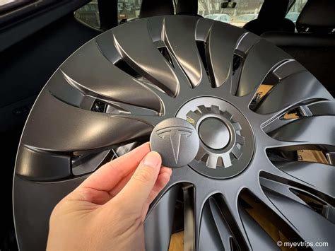 The Best Tesla Model Y Uberturbine Wheel Covers 2023