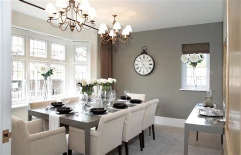 Beautiful Interior Designed Modern Dining Room Using A Cool Scheme Of