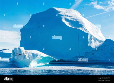Greenland Ice Cap Boat Hi Res Stock Photography And Images Alamy