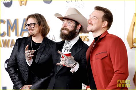 Post Malone Joins Morgan Wallen on CMA Awards 2023 Red Carpet Ahead of ...