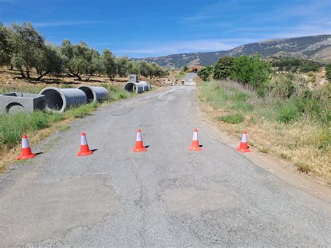 Comienzan Las Obras De Ensanche De Un Tramo De La Carretera El Burgo