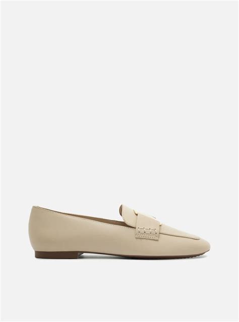 Mocassim Nude Bico Quadrado Arezzo