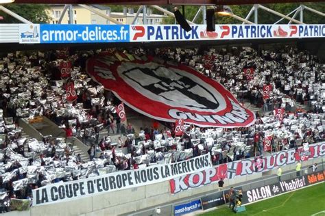 Ligue Europa Guingamp Bat Le Paok Salonique 2 0