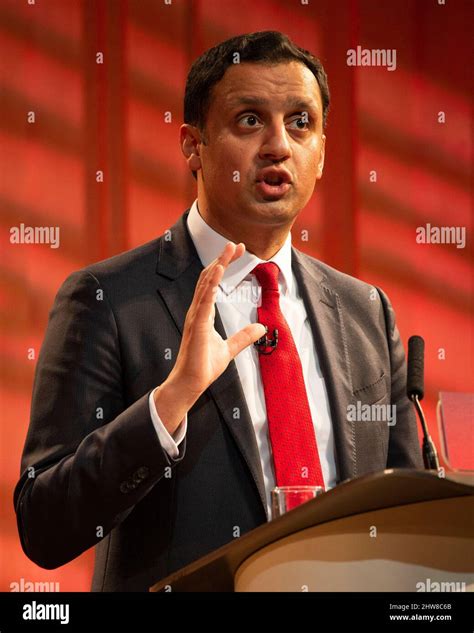 Glasgow Scotland Uk 4 March 2022 Pictured Anas Sarwar Msp Scottish