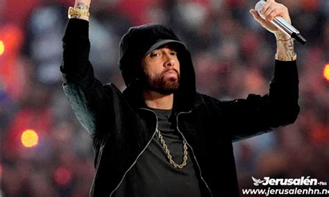 Se convirtió Rapero Eminem sorprende por aparecer cantando alabanzas