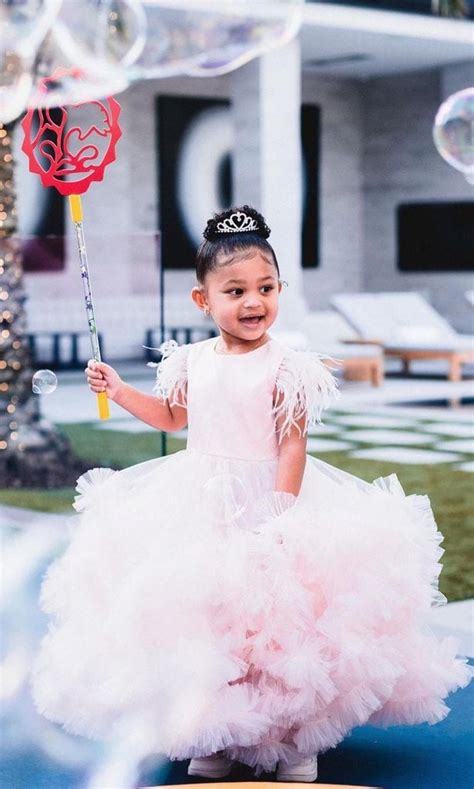 Kylie Jenner Celebra Los Cinco A Os De Su Hija Stormi Hola