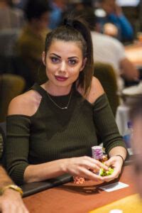 life  samantha abernathy wealth significant gains  losses