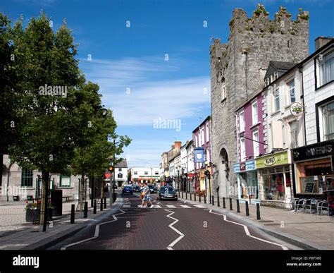 Cashel County Tipperary Ireland Town Center Stock Photo Alamy