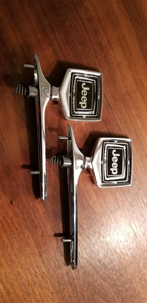 New Old Stock Nos Jeep Grand Wagoneer Hood Ornaments Wagonmaster