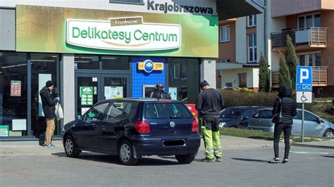 Kolejny Gracz W Wojnie Cenowej Biedronki I Lidla Delikatesy Centrum