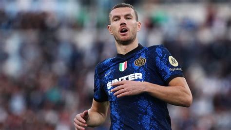 Inter Cordaz Dzeko E Satriano Positivi Al Covid Juve Contagiati