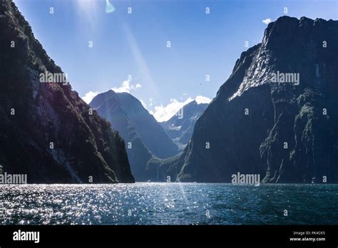 Milford Sound Cruise New Zealand South Island With Mystical Mountain