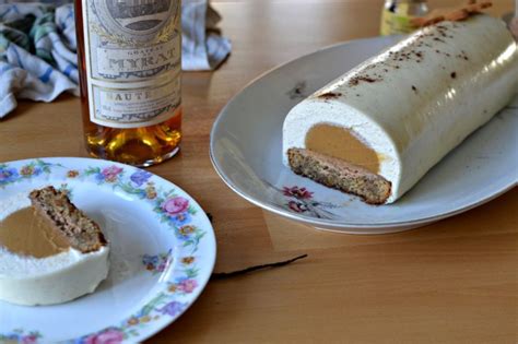 Bûche de Noël vanille caramel la recette facile et faite maison Les