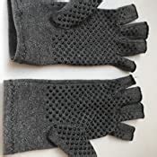 Vitto Anti Arthritis Gloves Pair With Grips Providing Warmth And