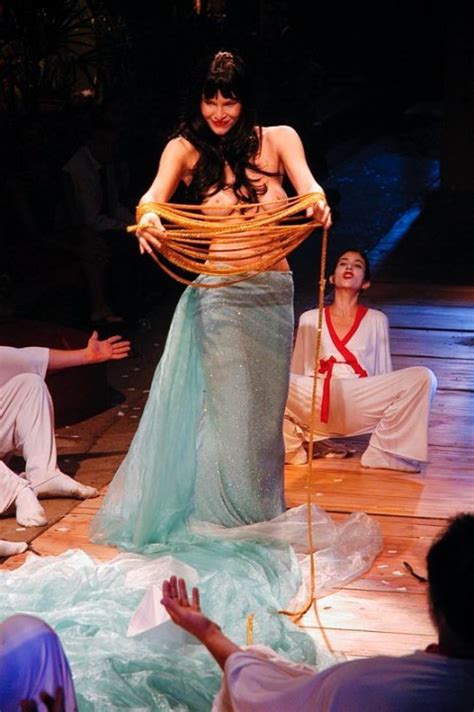 Naked Lu Za Lemmertz Added By Lobezno