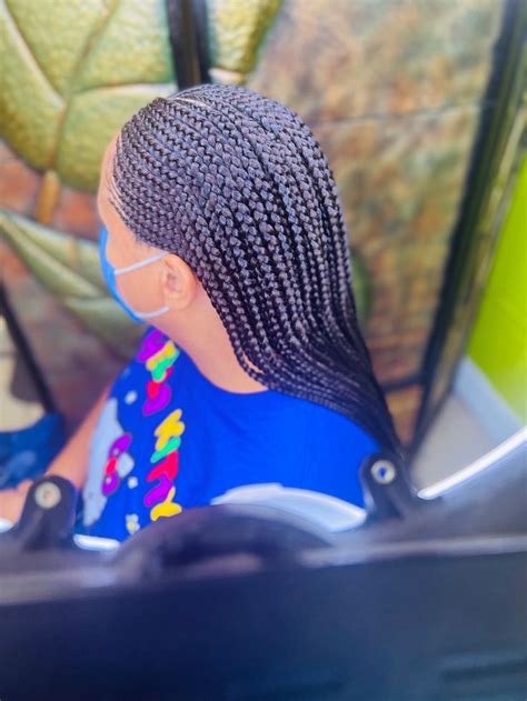 feedin  single plaits single plaits plaits twist