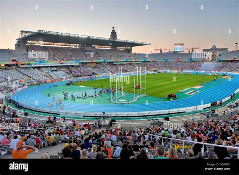 Estadio Ol Mpico Estadi Ol Mpic Llu S Companys Montjuic Barcelona