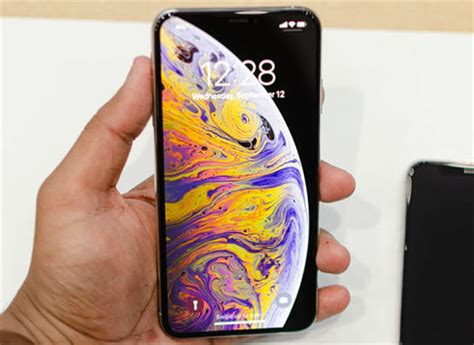 سعر و مواصفات Iphone Xs مميزات وعيوب ايفون اكس اس موبيزل