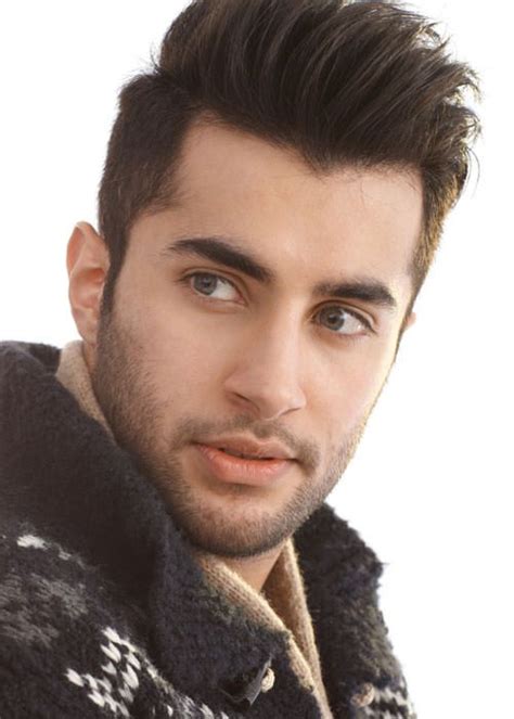 New Simple Hairstyle For Men