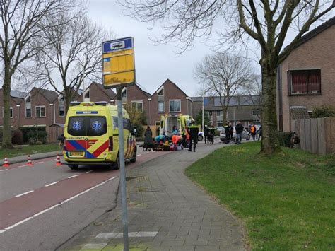 Fietser Ernstig Gewond Bij Aanrijding Oozo Nl