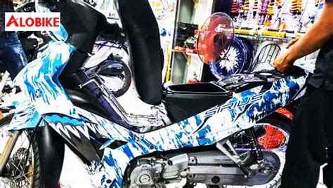 Dán tem xe Sirius xanh trắng với 20 kiểu mẫu tem trùm HOT nhất 2021