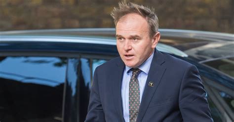 🔴 Brexit Supporter George Eustice Faces Criticism For Call On Eu Worker