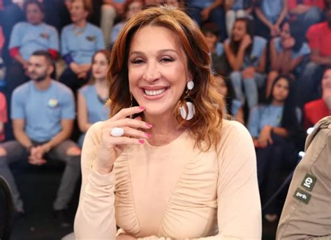 Claudia Raia Deixa Globo Ap S Anos E Fala Sobre Novo Momento Mais