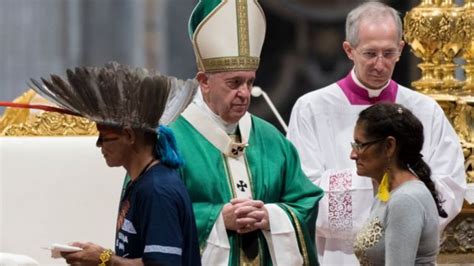 Cuándo y por qué la Iglesia católica impuso el celibato a los