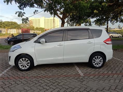 Suzuki Ertiga GL AT 2014 Putih Istimewa MobilBekas