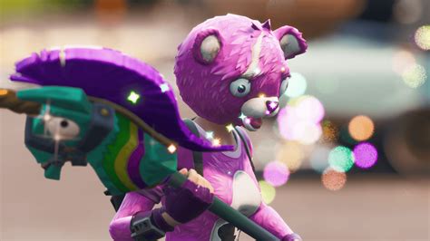 Cuddle Team Leader Fortnite Wallpapers Wallpaper Cave